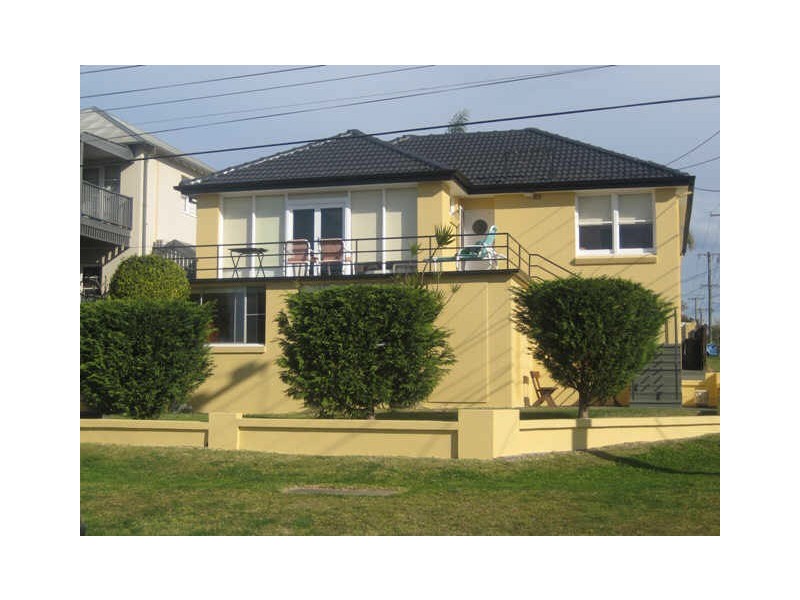 2/52 Gardere Avenue, Curl Curl NSW 2096