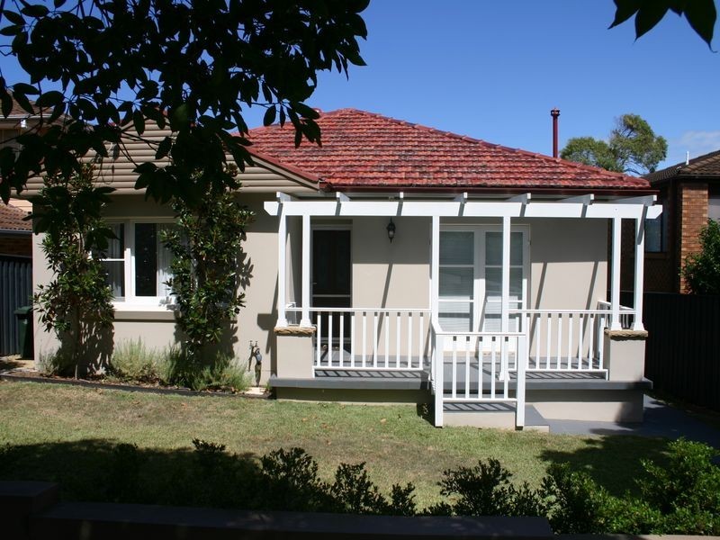 33 Martin Street, Freshwater NSW 2096