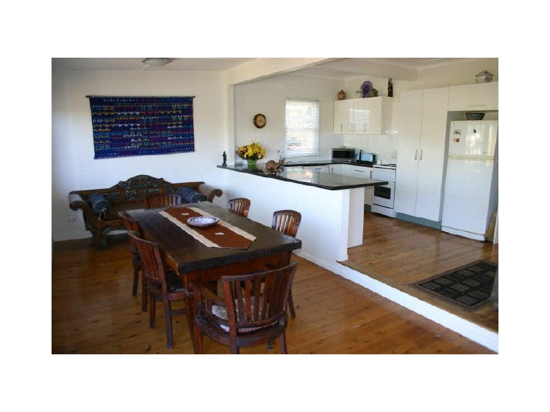 23 Jocelyn Street, North Curl Curl NSW 2099