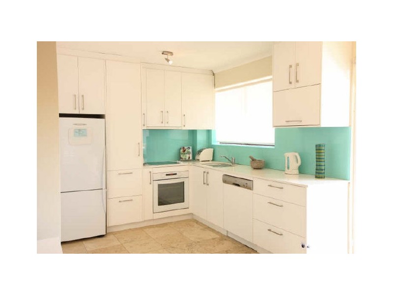 2/32 Queenscliff Road, Queenscliff NSW 2096