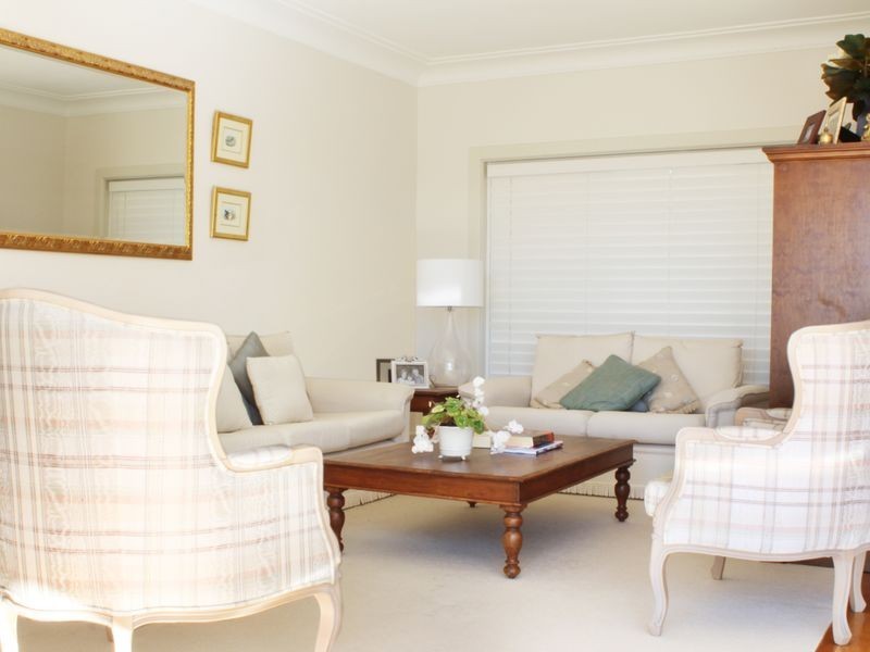 1 Gumbooya Street, Allambie Heights NSW 2100