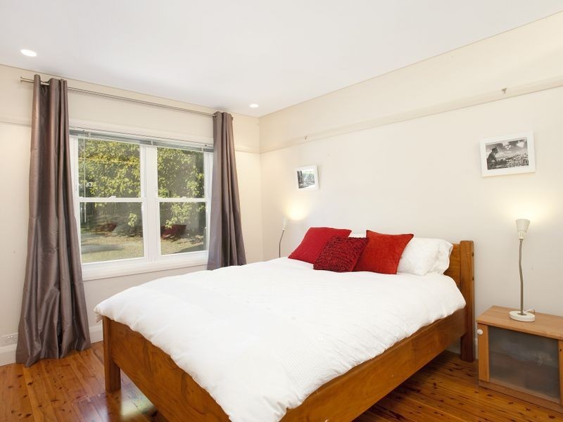 16 Ozone Street, Freshwater NSW 2096