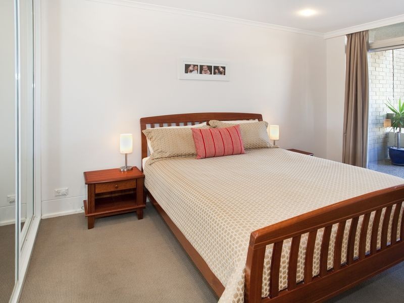 4/108 Queenscliff Road, Queenscliff NSW 2096