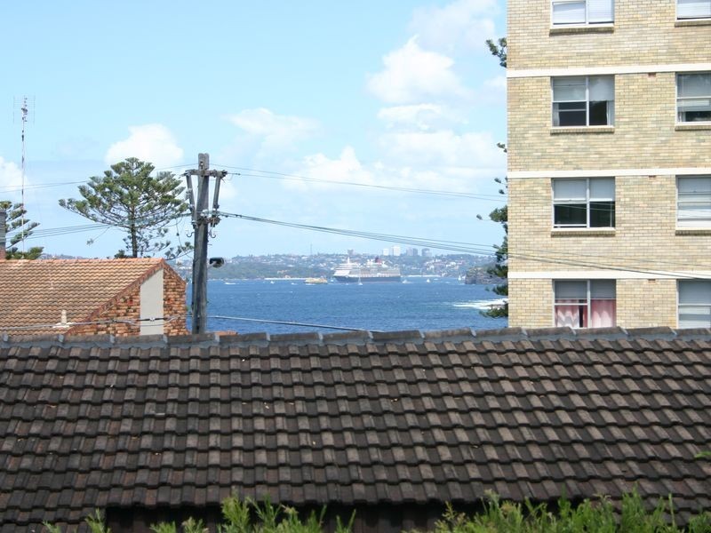 The Crescent, Manly NSW 2095