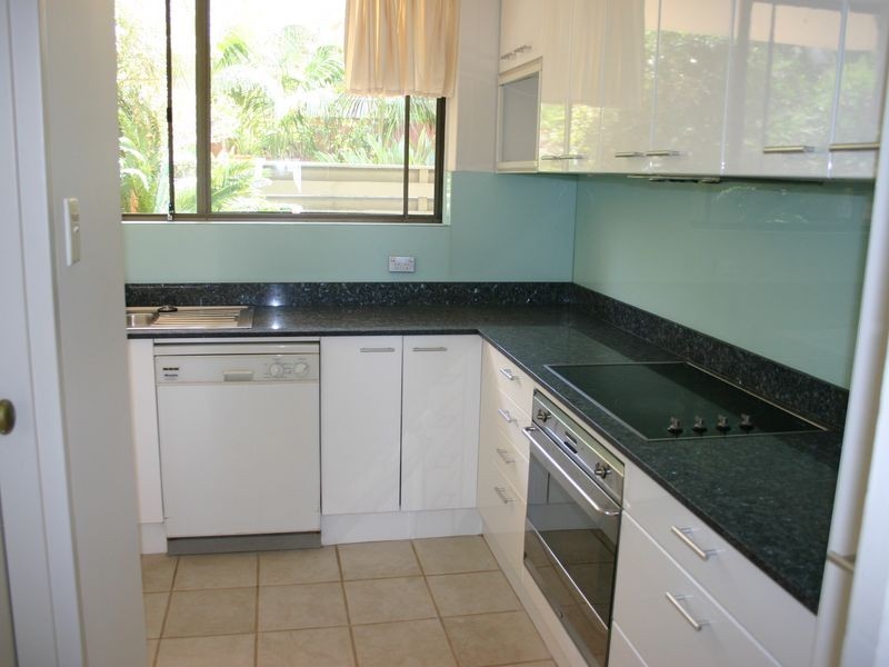 The Crescent, Manly NSW 2095