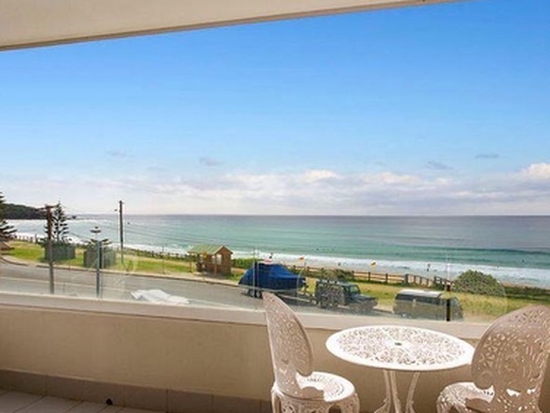 3/64 Carrington Parade, Curl Curl NSW 2096