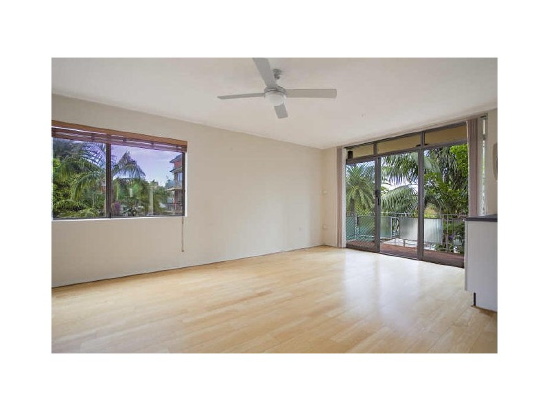 1/3 Greenwood Place, Freshwater NSW 2096