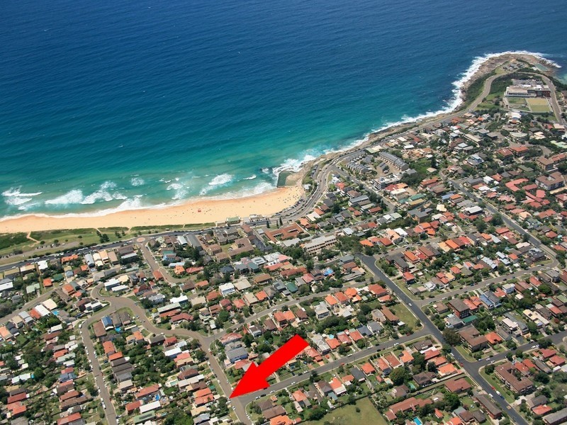 47 Gardere Avenue, Curl Curl NSW 2096