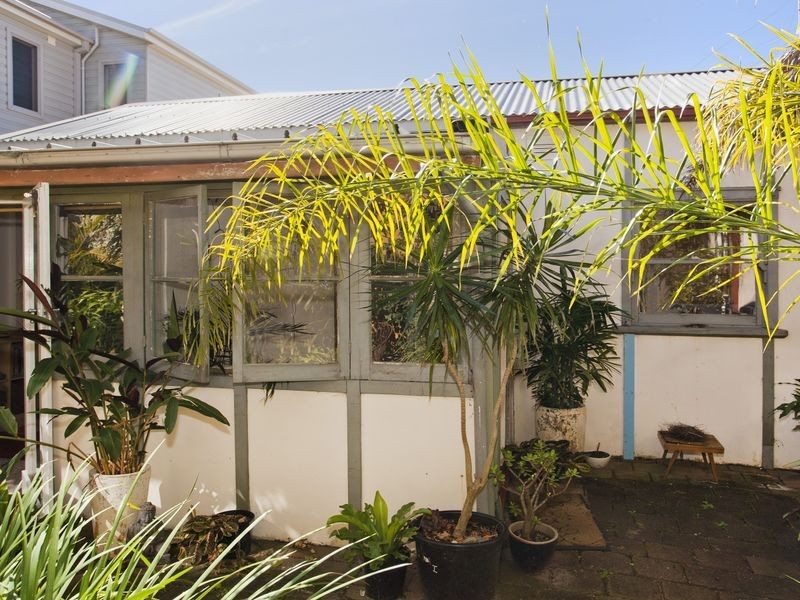 47 Gardere Avenue, Curl Curl NSW 2096