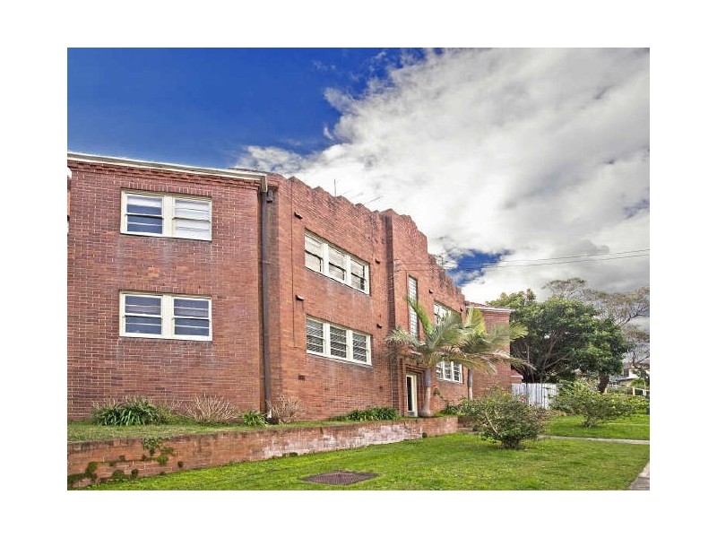 1/19 Bolingbroke Parade, Fairlight NSW 2094