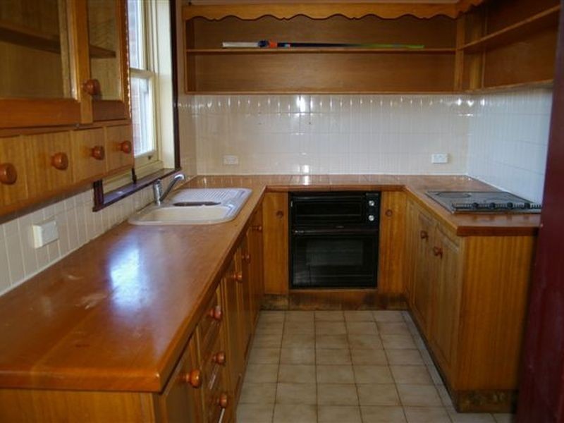 83 Binalong Road, Pendle Hill NSW 2145