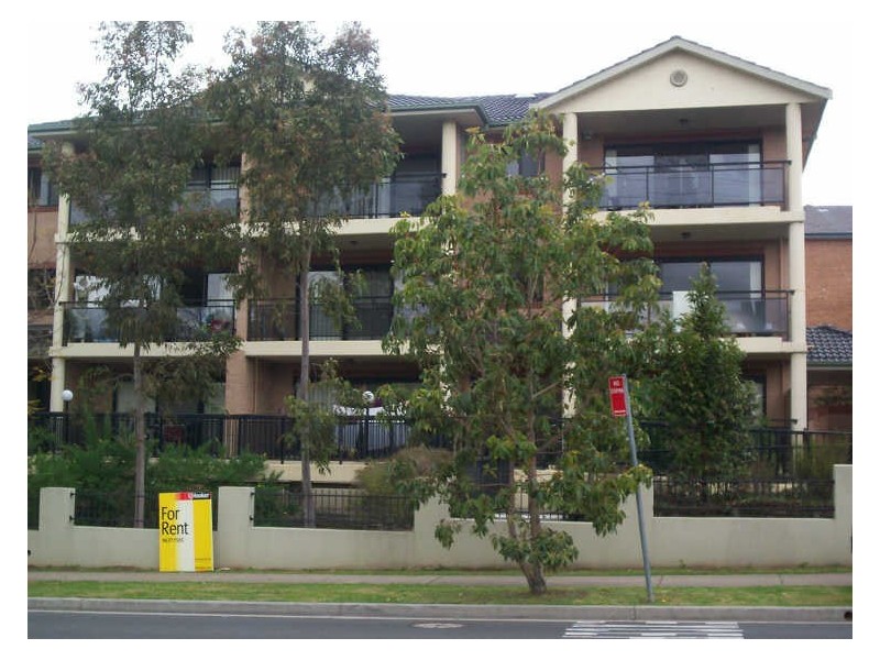 4/8-12 Alexandra Avenue, Westmead NSW 2145