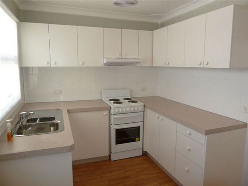 18 Jones Street, Pendle Hill NSW 2145