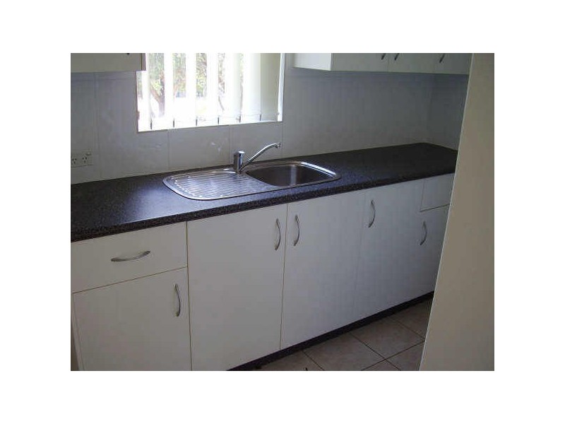 2/137 Military Road, Guildford NSW 2161