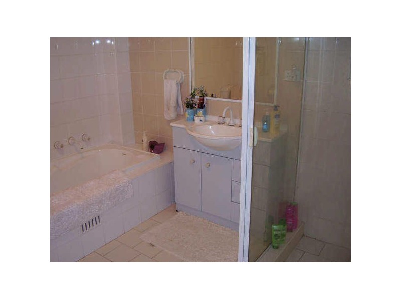 8/164-168 Station Street, Wentworthville NSW 2145