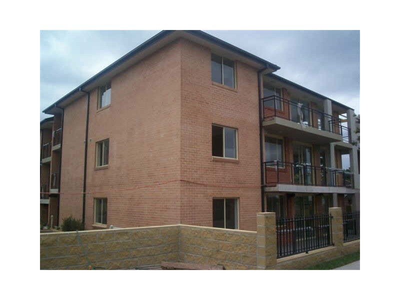 13/39-45 Lydbrook Street, Westmead NSW 2145