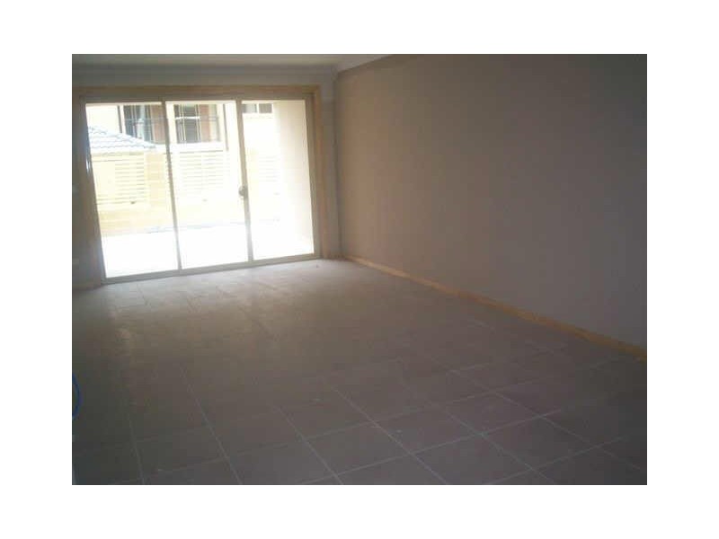 13/39-45 Lydbrook Street, Westmead NSW 2145