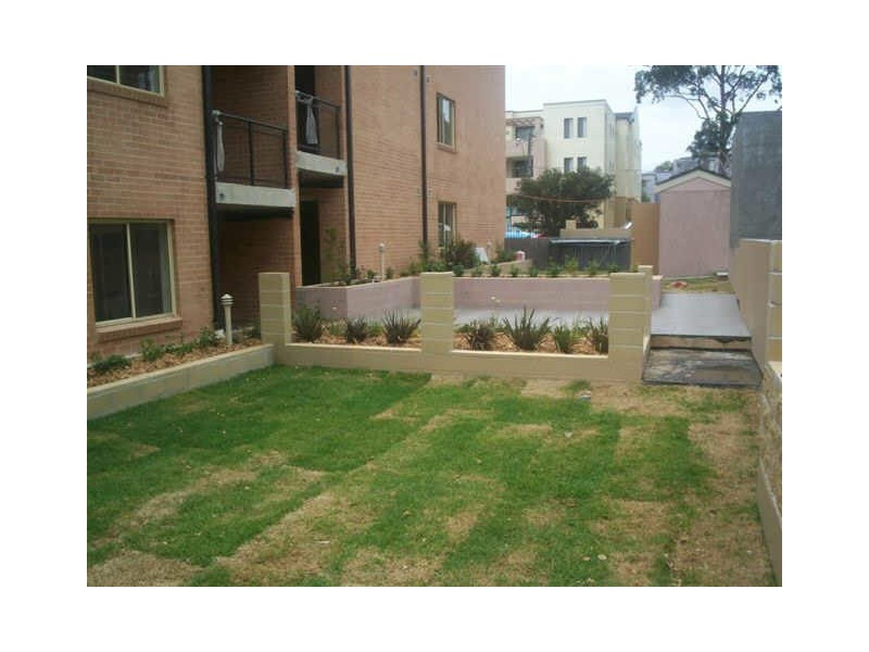13/39-45 Lydbrook Street, Westmead NSW 2145