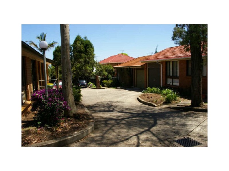 12/23 Bogalara Road, Old Toongabbie NSW 2146