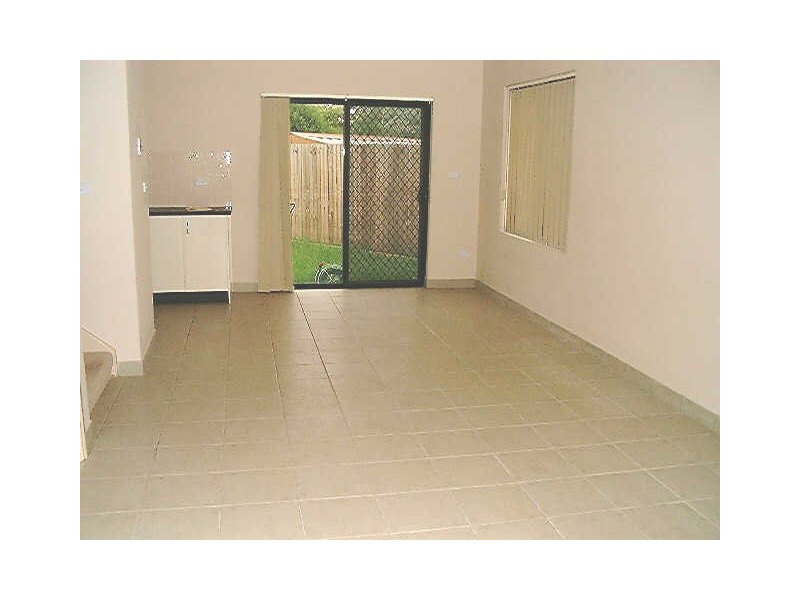 3/152-154 Metella Road, Toongabbie NSW 2146