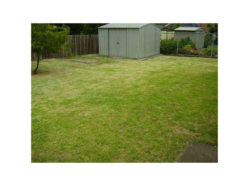 7 Greenslopes Street, South Wentworthville NSW 2145