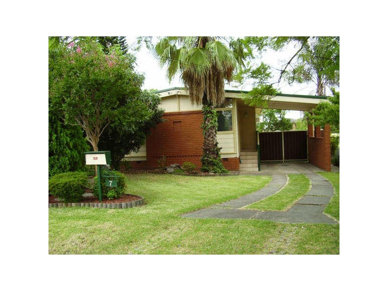 7 Greenslopes Street, South Wentworthville NSW 2145