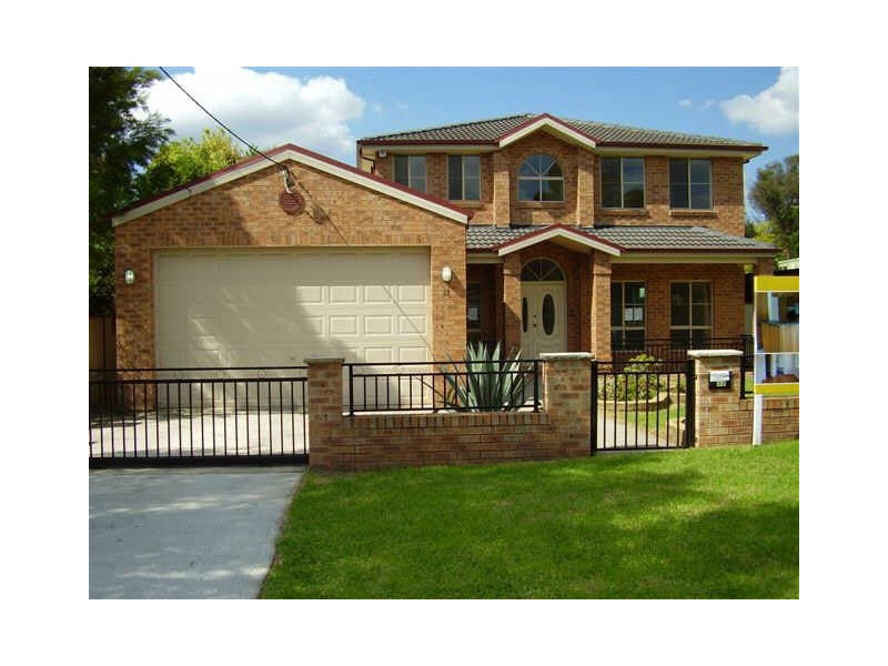 32 Mayfield Street, Wentworthville NSW 2145