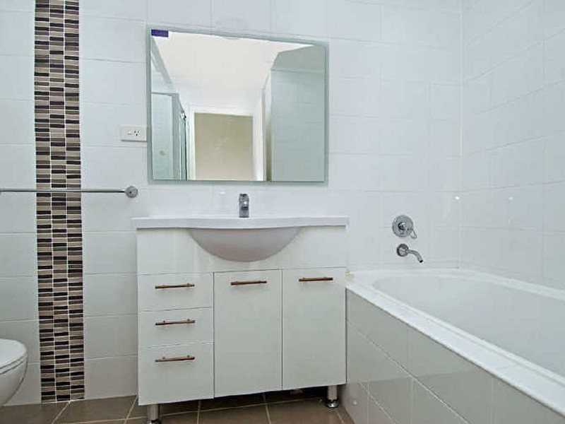 2-12 Civic Avenue, Pendle Hill NSW 2145