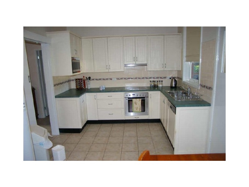 13 Harris Road, Constitution Hill NSW 2145