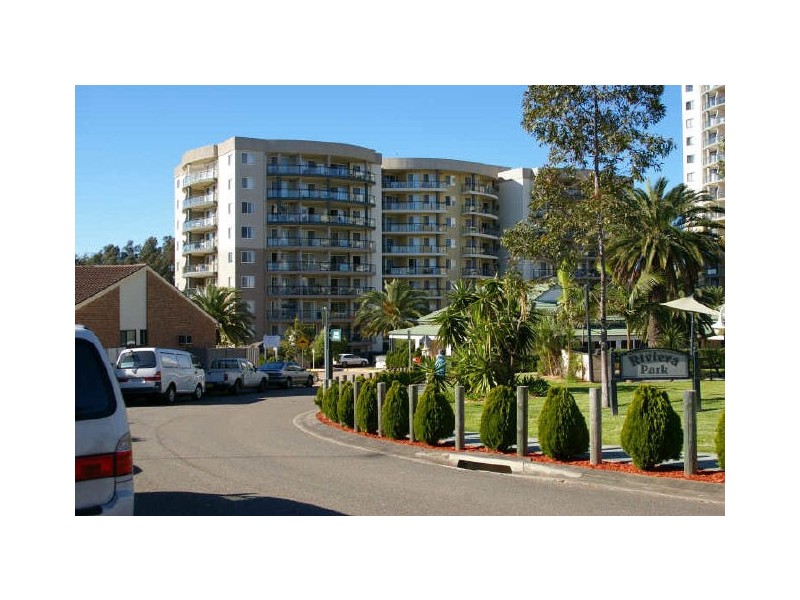 204/91A Bridge Road, Westmead NSW 2145