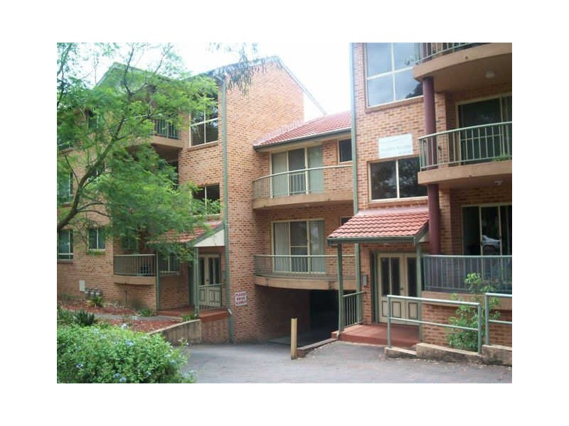 3/221-223 Dunmore Street, Pendle Hill NSW 2145