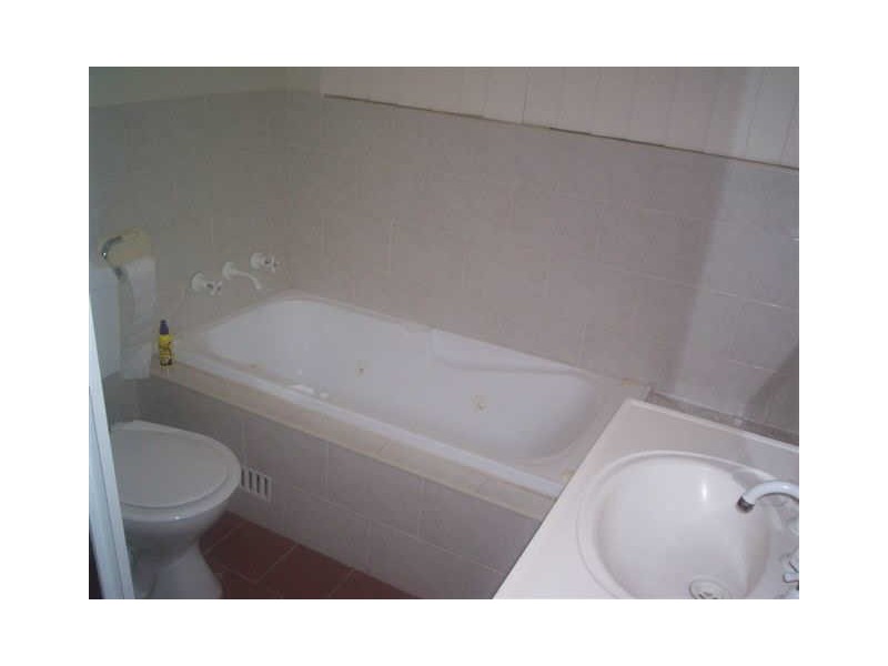 3/221-223 Dunmore Street, Pendle Hill NSW 2145