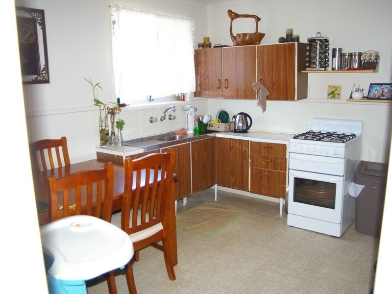 6 Leo Crescent, Greystanes NSW 2145