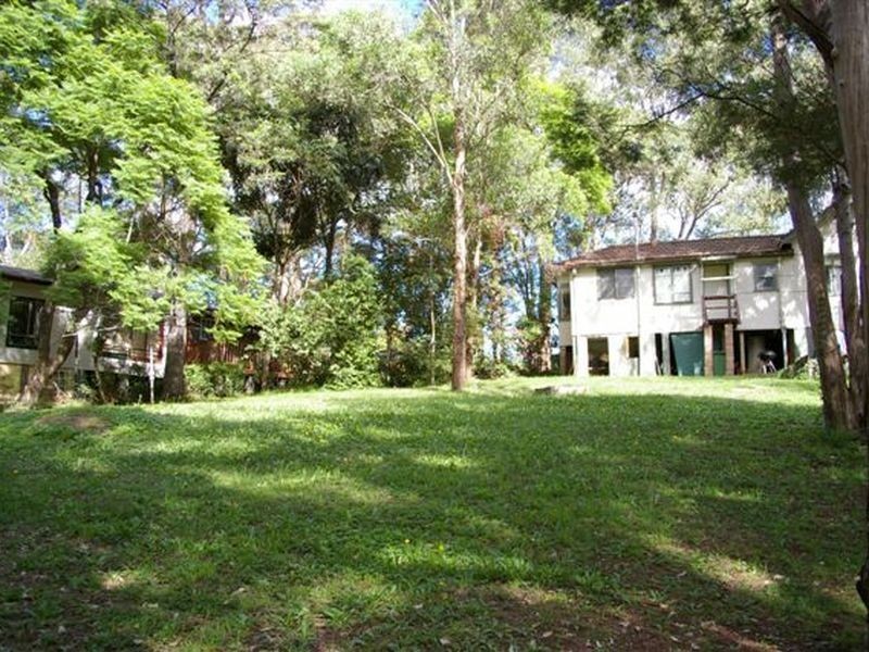 8 Bago Street, Pendle Hill NSW 2145