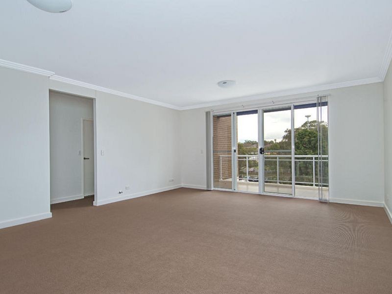 63/2-12 Civic Avenue, Pendle Hill NSW 2145