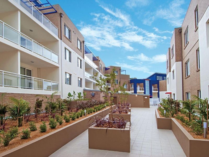 63/2-12 Civic Avenue, Pendle Hill NSW 2145