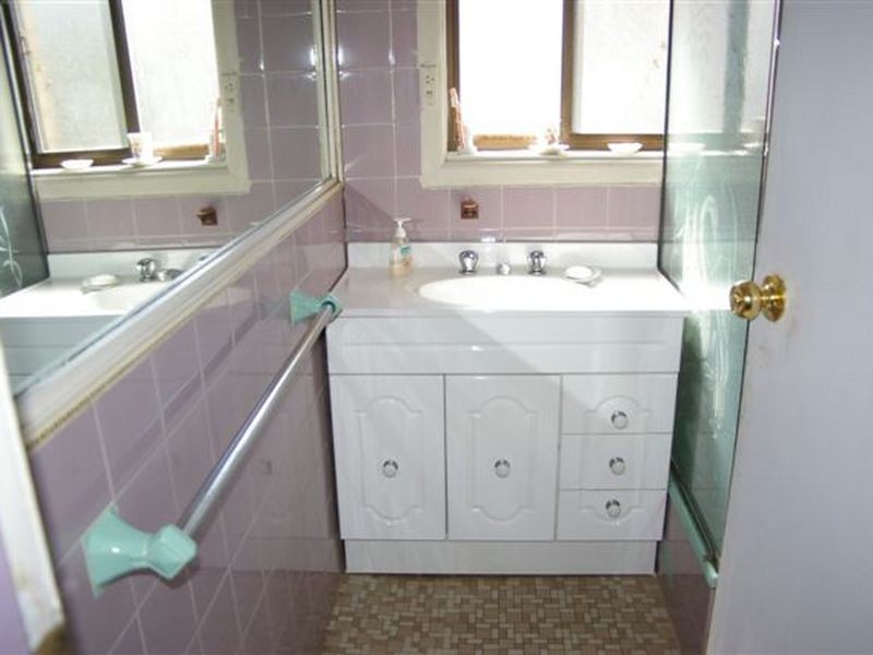 27 Hart Drive, Constitution Hill NSW 2145