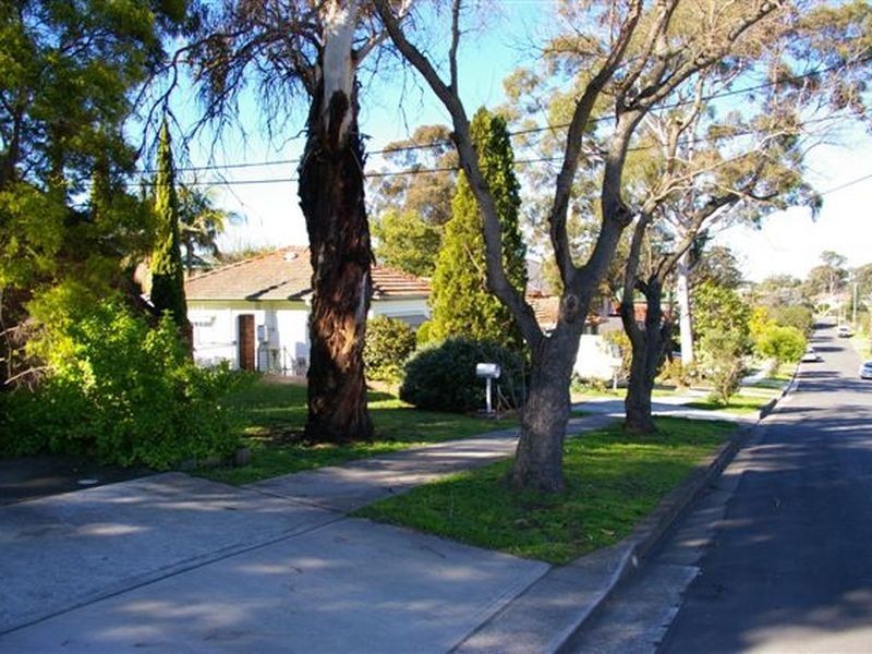 27 Arnett Street, Pendle Hill NSW 2145