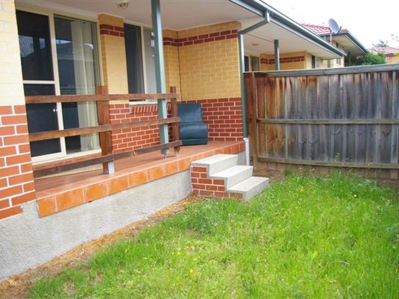 10/161 Targo Road, Girraween NSW 2145