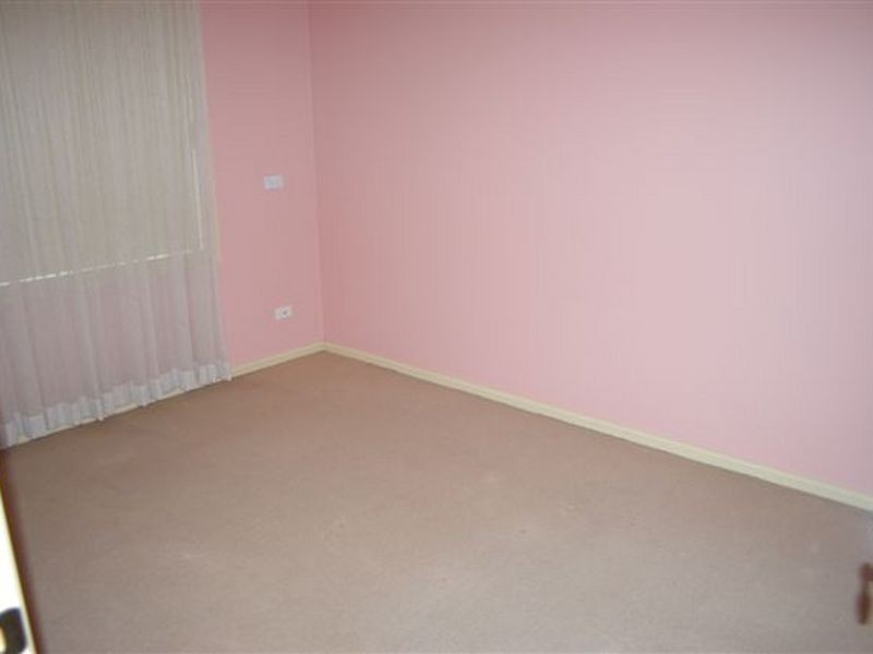 10/161 Targo Road, Girraween NSW 2145