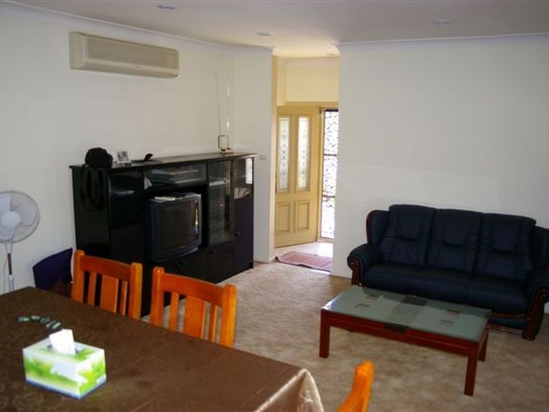 15A Metella Road, Toongabbie NSW 2146