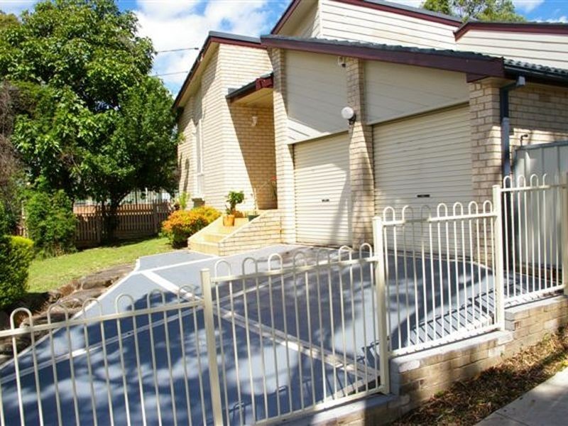 15A Metella Road, Toongabbie NSW 2146