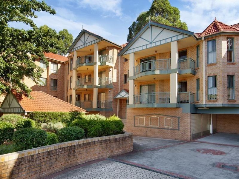 1/1-5 Pye Street, Westmead NSW 2145