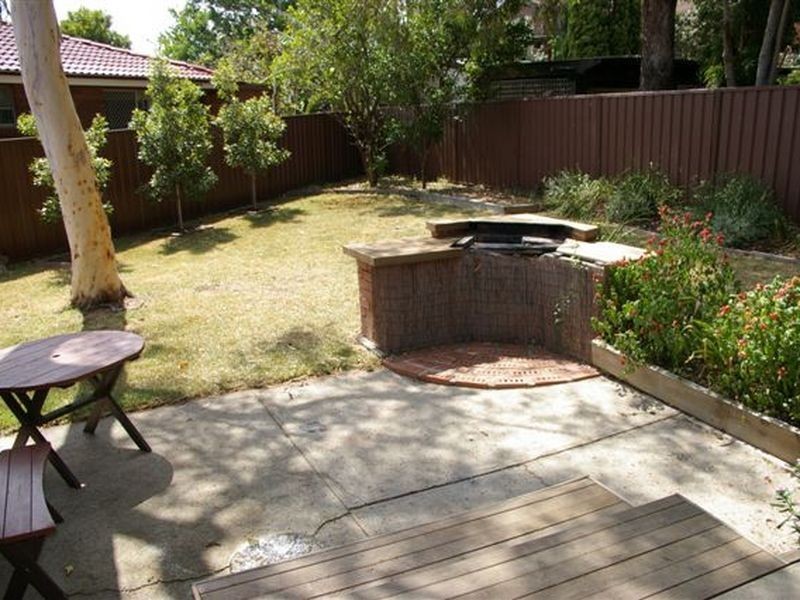 17 Santiago Place, Seven Hills NSW 2147