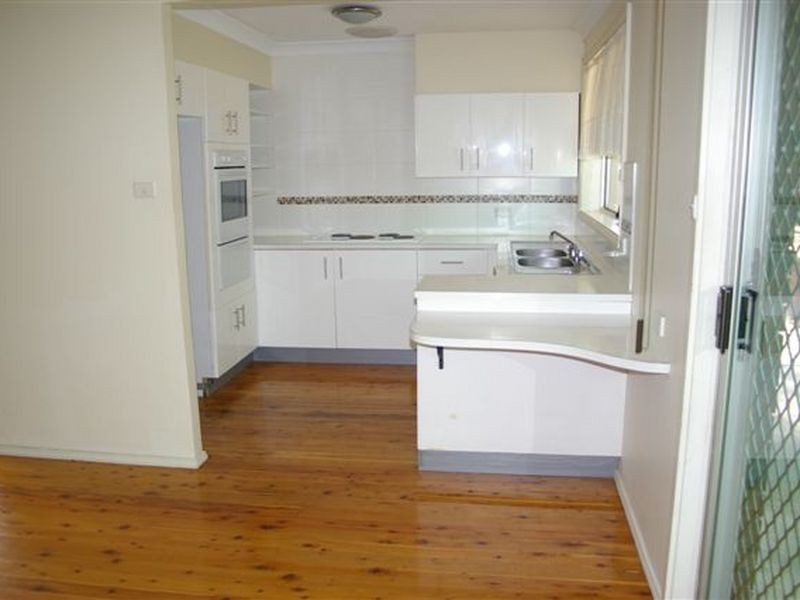 17 Santiago Place, Seven Hills NSW 2147