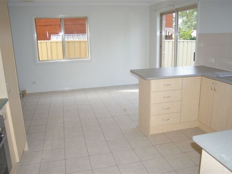 1/79 Targo Road, Pendle Hill NSW 2145