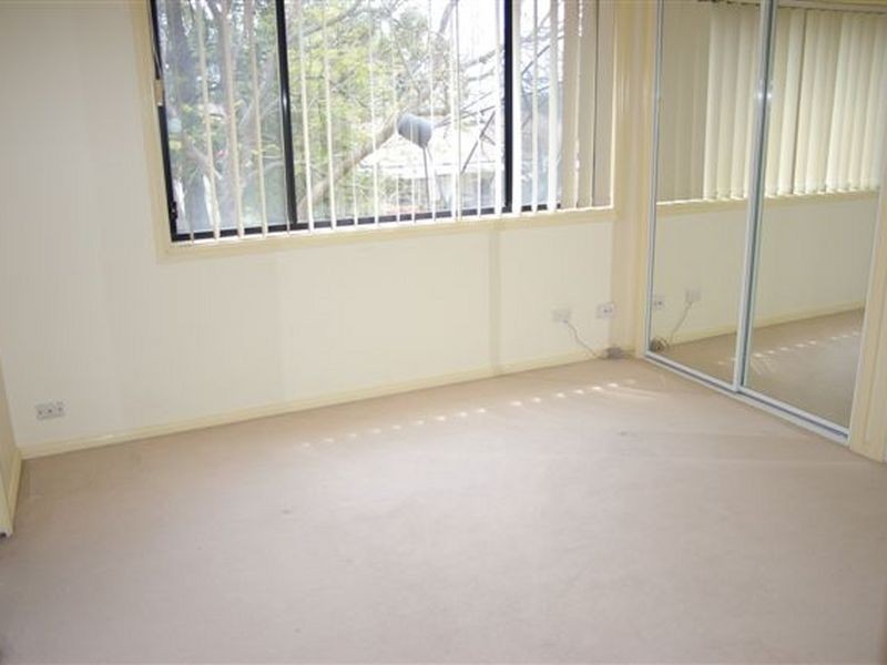 9 Oatlands Street, Wentworthville NSW 2145