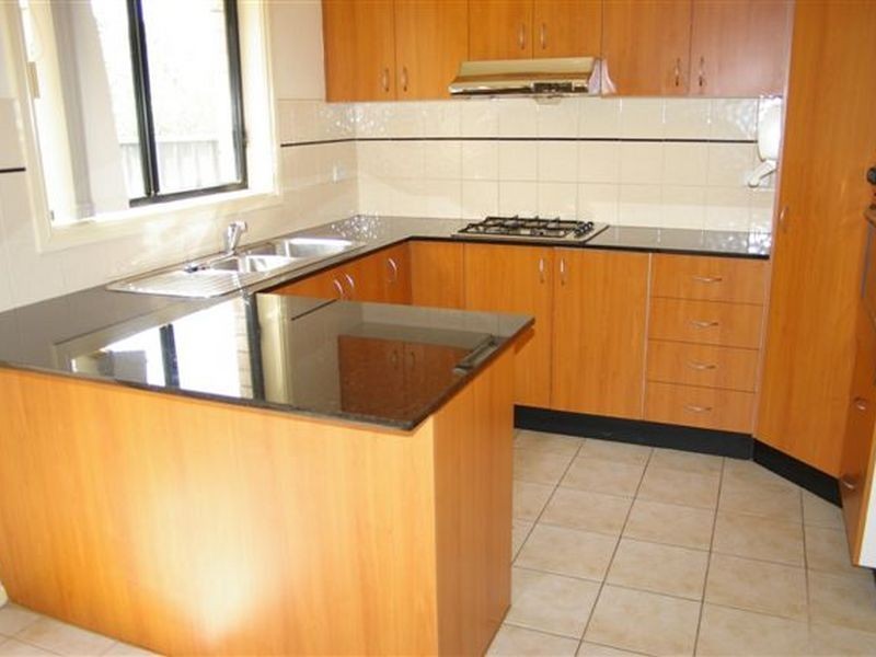 9 Oatlands Street, Wentworthville NSW 2145