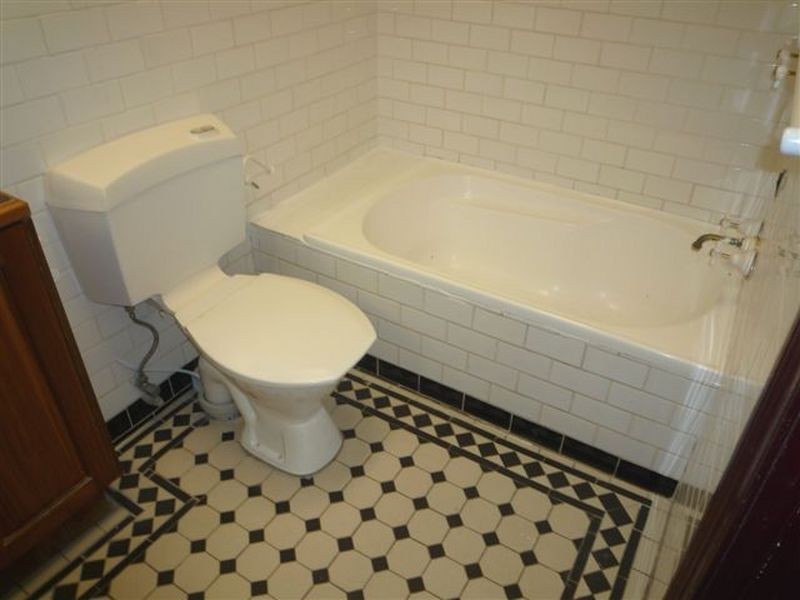 83 Binalong Road, Pendle Hill NSW 2145