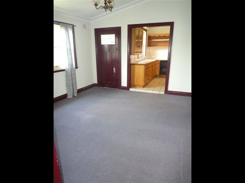 83 Binalong Road, Pendle Hill NSW 2145